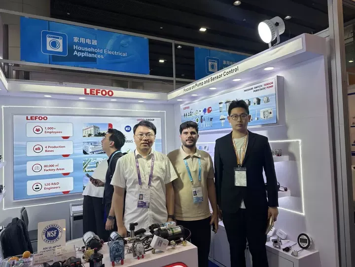 lefoo-connects-with-50-customers-from-20-countries2.png